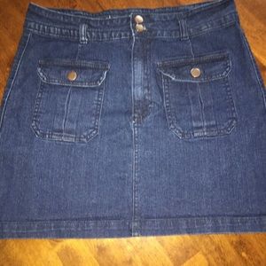 Denim skirt!
